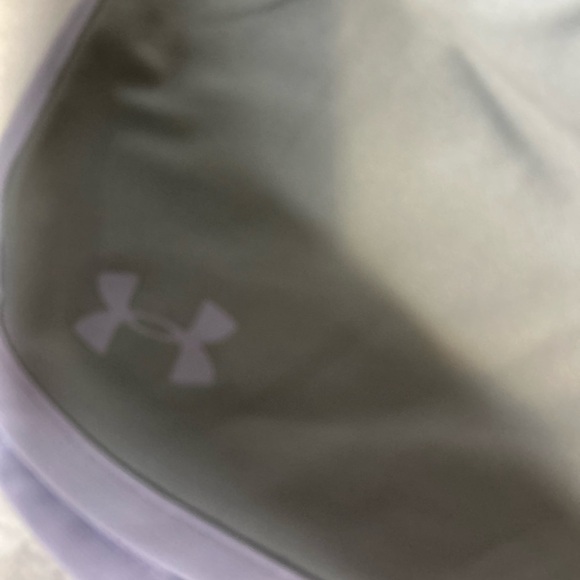 Under Armour Girls Large Shorts Gray and Purple - Picture 2 of 5